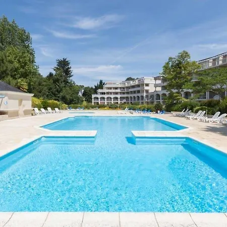 Plage Et Gare Tgv A Pieds - T2 De Standing La Baule