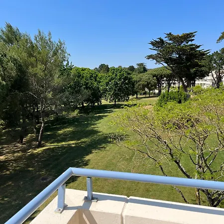 Plage Et Gare Tgv A Pieds - T2 De Standing * La Baule
